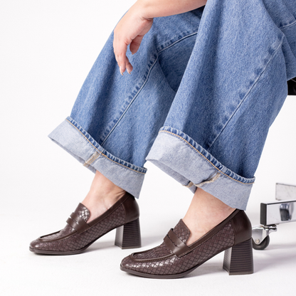 Journee MALLEAH BLOCK HEEL LOAFERS - Chocolate Woven