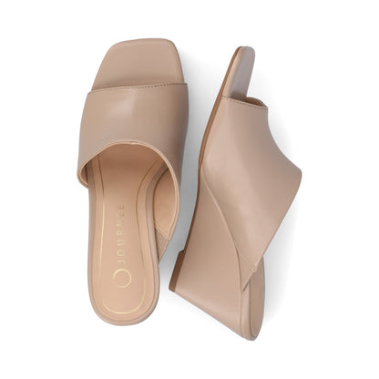 Journee CLEMENTINE WEDGE SANDALS - Taupe