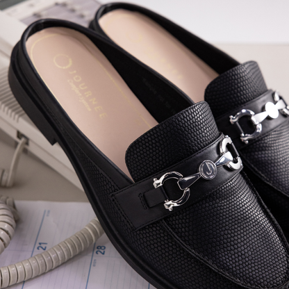 Journee RAYLA SLIP ON LOAFERS - Black Lizard