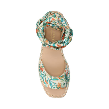 Journee EMELIE ESPADRILLE SANDALS IN WIDE - Tropical