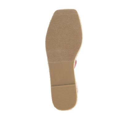 Journee EMELIE ESPADRILLE SANDALS IN WIDE - Rose