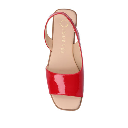 Journee BRINSLEY CUTOUT SANDALS IN PATENT - Red Patent