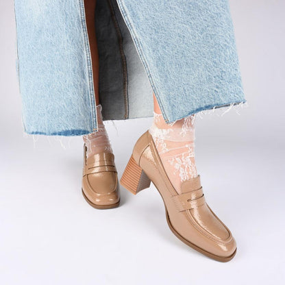 Journee MALLEAH BLOCK HEEL LOAFERS - Patent Taupe