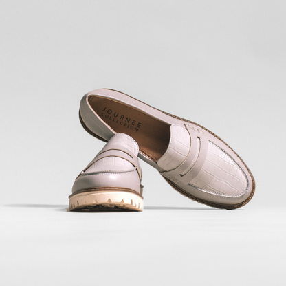 Journee KENLY LOAFER FLATS IN SNAKE - Tan Snake