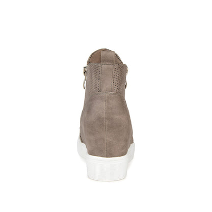Journee PENNELOPE WEDGE SNEAKERS IN VEGAN LEATHER - Taupe