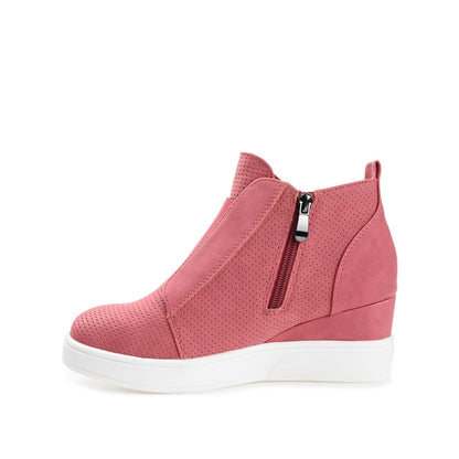 Journee CLARA WEDGE SNEAKERS IN VEGAN LEATHER - Pink PU