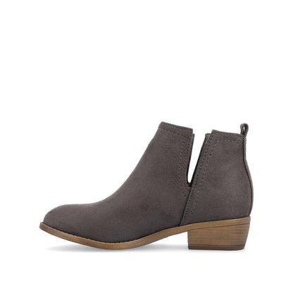 Journee RIMI BLOCK HEELED BOOTIES IN WIDE - Grey