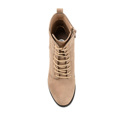 Journee BAYLOR LACE-UP BOOTIES IN WIDE - Taupe Suede