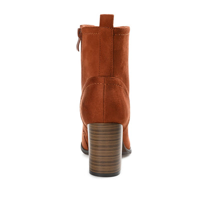 Journee BAYLOR LACE-UP BOOTIES IN WIDE - Rust Faux Suede
