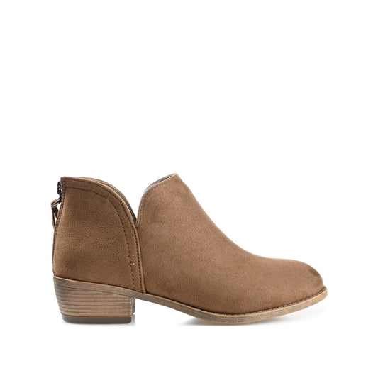 Journee LIVVY FAUX SUEDE ZIP-UP BOOTIES IN WIDE - Taupe
