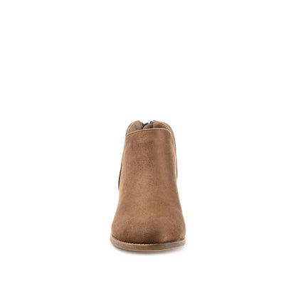 Journee LIVVY FAUX SUEDE ZIP-UP BOOTIES IN WIDE - Taupe