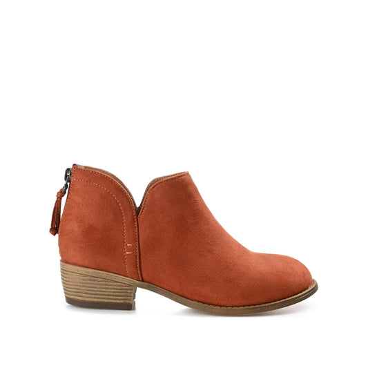 Journee LIVVY FAUX SUEDE ZIP-UP BOOTIES IN WIDE - Clay