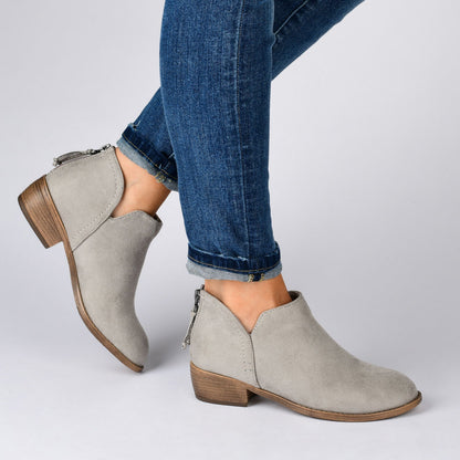 Journee LIVVY FAUX SUEDE ZIP-UP BOOTIES IN WIDE - Clay