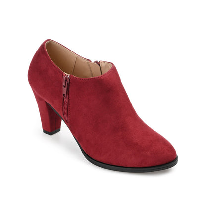 Journee SANZI ZIP-UP BOOTIES IN WIDE - Wine