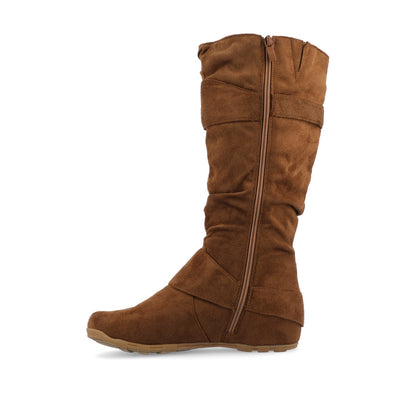 Journee JESTER KNEE HIGH BOOTS IN WIDE CALF - Camel Faux Suede
