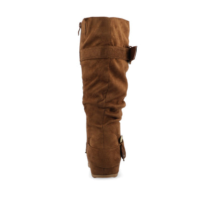 Journee JESTER KNEE HIGH BOOTS IN WIDE CALF - Camel Faux Suede