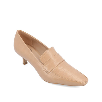 Journee CELINA KITTEN LOAFER HEELS IN CROCO - Tan
