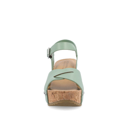 Journee VALENTINA HEELED SANDALS IN VEGAN LEATHER - Green