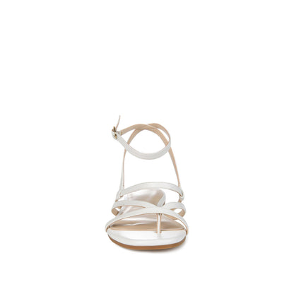 Journee SERISSA CRISSCROSS SANDAL IN VEGAN LEATHER - White