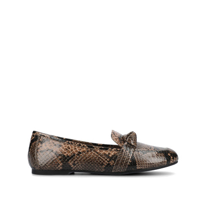 Journee MARCI LOAFER FLATS IN VEGAN LEATHER - Brown Snake