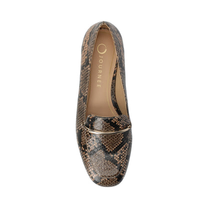 Journee WRENN LOAFER FLATS IN PRINT - Brown Snake
