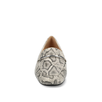 Journee WRENN LOAFER FLATS IN PRINT - Snake