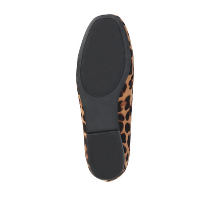 Journee WRENN PRINTED LOAFER FLATS IN WIDE - Leopard Faux