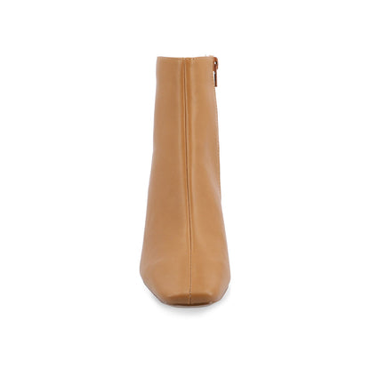 Journee HAYLINN VEGAN LEATHER BOOTIES IN WIDE - Tan PU