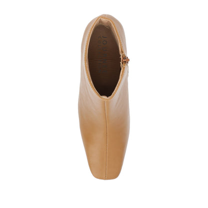 Journee HAYLINN VEGAN LEATHER BOOTIES IN WIDE - Tan PU