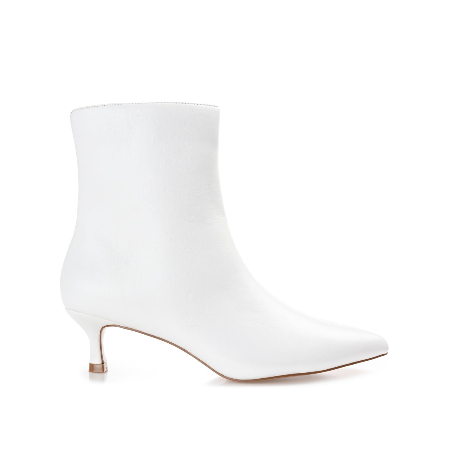 Journee ARELY POINTED TOE BOOTIES IN WIDE - White PU
