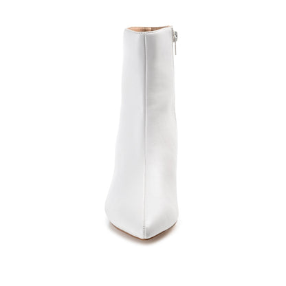 Journee ARELY POINTED TOE BOOTIES IN WIDE - White PU