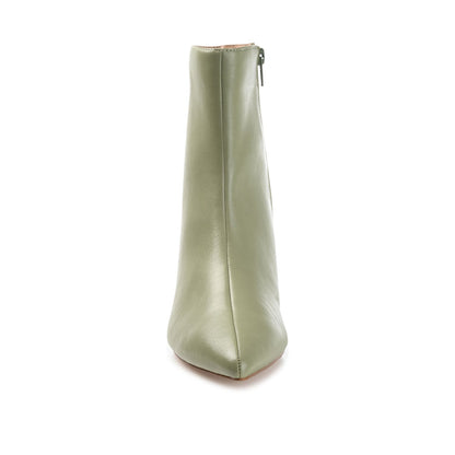 Journee ARELY POINTED TOE BOOTIES IN WIDE - Green PU
