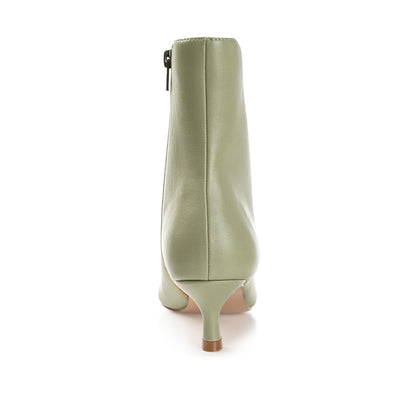 Journee ARELY POINTED TOE BOOTIES IN WIDE - Green PU