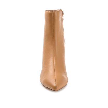 Journee ARELY POINTED TOE BOOTIES IN WIDE - Tan PU