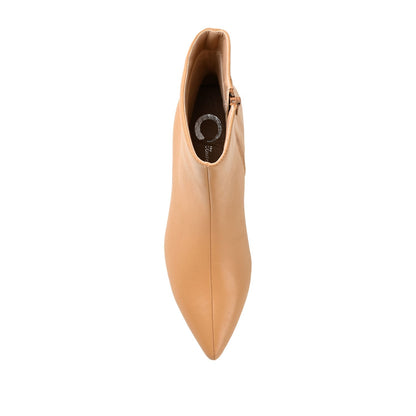Journee ARELY POINTED TOE BOOTIES IN WIDE - Tan PU