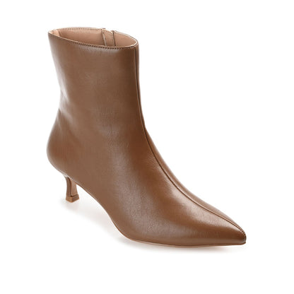 Journee ARELY POINTED TOE BOOTIES IN WIDE - Brown PU