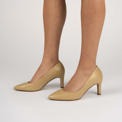 Journee SCYLEE STILETTO PUMP HEELS IN VEGAN LEATHER - Snake