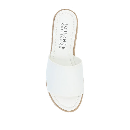 Journee ROSEY ESPADRILLE WEDGE HEELED SLIDE SANDALS - White