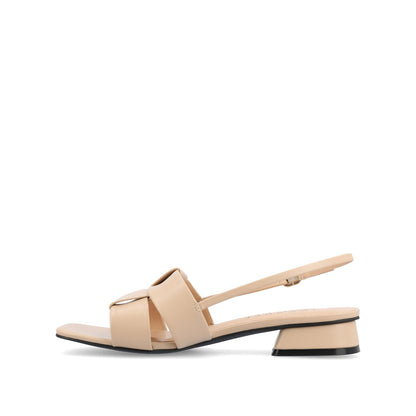 Journee TABATHA LOW BLOCK HEELS IN VEGAN LEATHER - Nude
