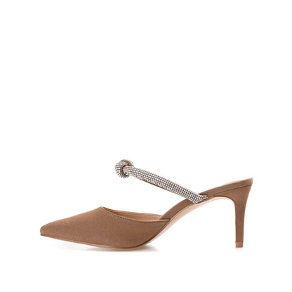 Journee LUNNA STILETTO HEEL MULES IN WIDE - Brown
