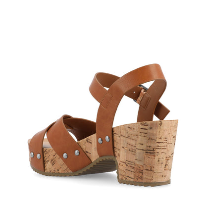 Journee VALENTINA HEELED SANDALS IN VEGAN LEATHER - Tan