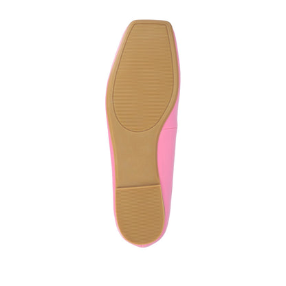 Journee ZIMIA SQUARE TOE FLATS IN VEGAN LEATHER - Pink