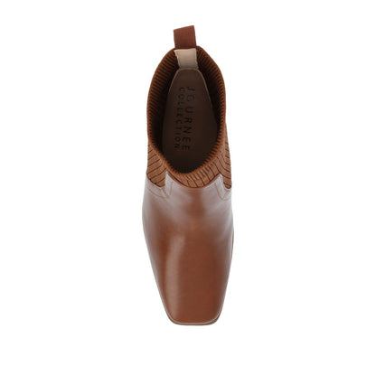 Journee HARLOWE CHELSEA BOOTIES IN WIDE - Brown