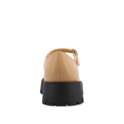 Journee KAMIE LUG SOLE MARY JANE FLATS IN WIDE - Tan PU