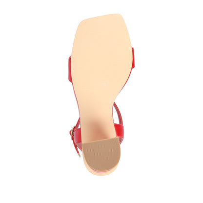 Journee TIVONA STRAPPY BLOCK HEELS IN STATEMENT - Red