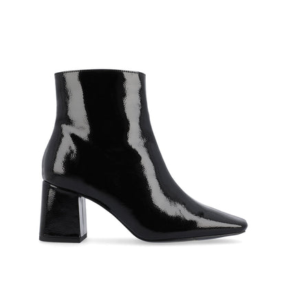 Journee HAYLINN SQUARE TOE BOOTIES IN WIDE WIDTH - Black Patent