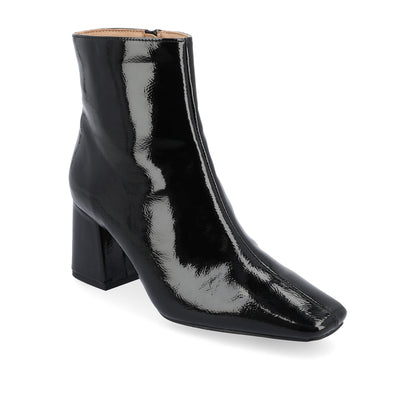 Journee HAYLINN SQUARE TOE BOOTIES IN WIDE WIDTH - Black Patent
