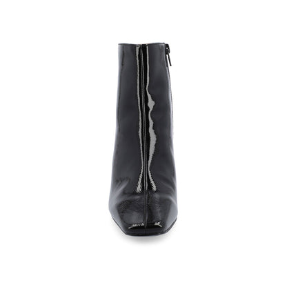 Journee HAYLINN SQUARE TOE BOOTIES IN WIDE WIDTH - Black Patent