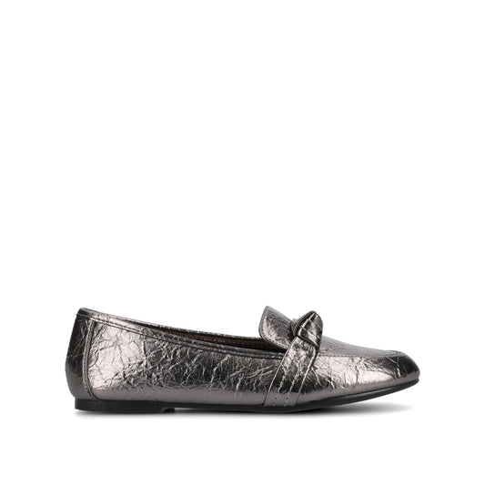 Journee MARCI VEGAN LEATHER LOAFER FLATS IN WIDE - Pewter Crinkle