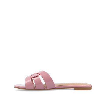 Journee ARRINA SLIDE SANDALS IN STATEMENT PATENT - Rose Patent
